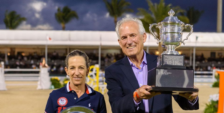 Laura Kraut awarded USET Foundation’s 2022 Whitney Stone Cup