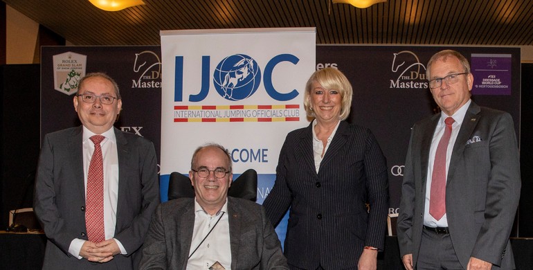 The IJOC Award presented to Willem Luiten at The Dutch Masters