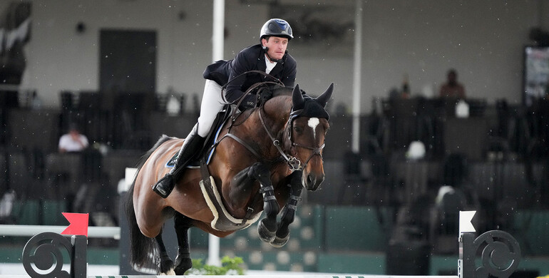 Irishman Darragh Kenny closes out Horseware Ireland week with win in $75,000 CaptiveOne Advisors 1.50m Classic CSI4*