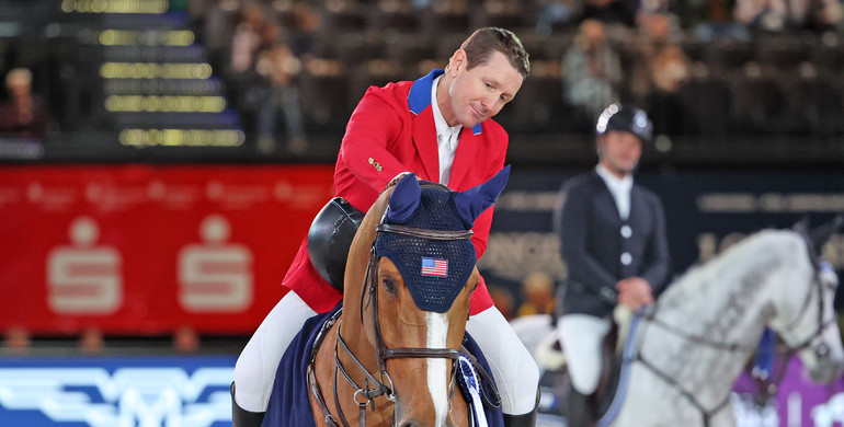 With a win, Ward leaps into the lead on day two of the Longines FEI Jumping World Cup™ Final 2022