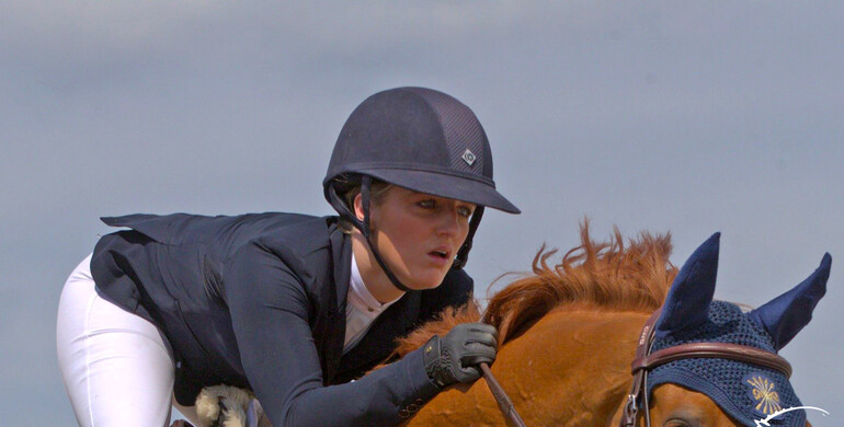 Lily Attwood and Cor-Leon v. Vlierbeek Z win the CSI4* 1.55m Grand Prix GL Events in Fontainebleau
