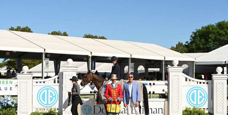 Karl Cook clinches the win in Friday’s $74,000 Douglas Elliman CSI5* Grand Prix qualifier at the 2022 Hampton Classic Horse Show