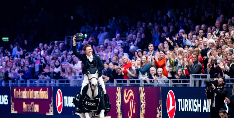 Sampson flies high in the Turkish Airlines London Grand Prix