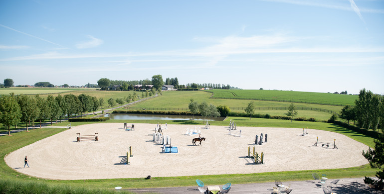 Looking for your next equestrian home and training base in Europe? Ecuries d’Ecaussinnes is the place to be!