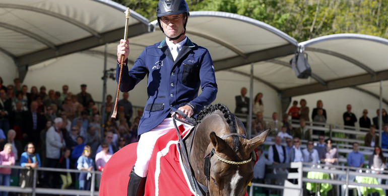 Denis Lynch and Abbervail van het Dingeshof take the Golden Whip in Nörten-Hardenberg