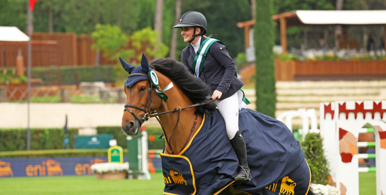 Jodie Hall McAteer and Kimosa van het Kritrahof take Thursday’s biggest win at Piazza di Siena