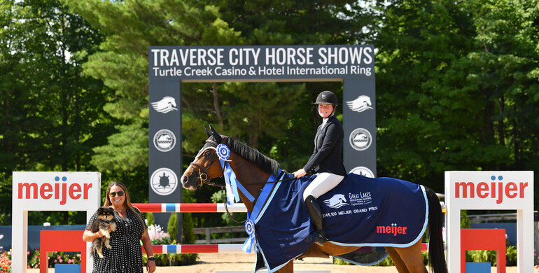 Hat trick hero: Cathleen Driscoll captures a third victory in $145,100 Meijer CSI3* Grand Prix