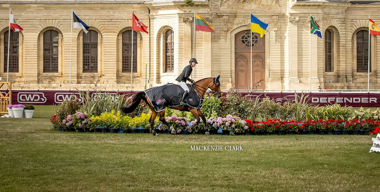 Laura Kraut and Bisquetta win the CSI4* 1.55m Grand Prix de La Ville de Chantilly