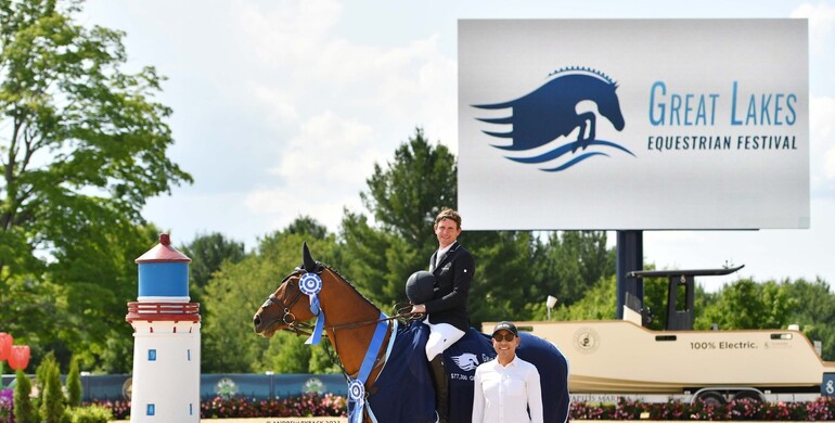 Darragh Kenny and Eddy Blue claim debut Grand Prix win in $77,300 CSI2* Grand Prix