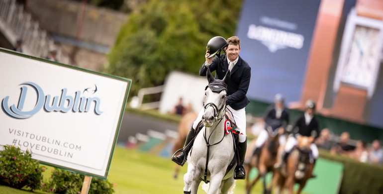 Shane Sweetnam and Out Of The Blue SCF with a home win in the Sport Ireland Classic