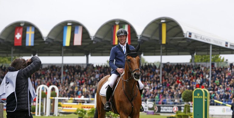 Hello Sanctos still the best horse in the world