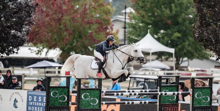 No bridle, no problem for O'Neill and Clockwise of Greenhill Z in CSI3* tbird Grand Prix