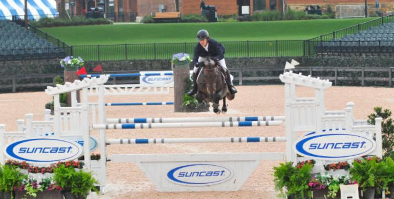 Angel Karolyi and Venus take home top honors in Suncast® 1.45