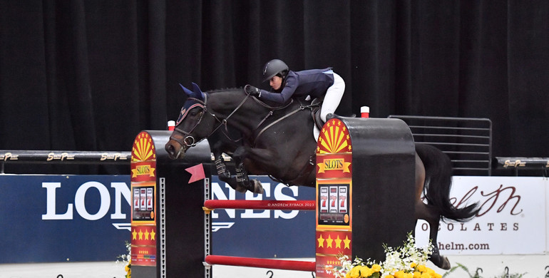 Kaitlin Campbell can’t be caught at Las Vegas National CSI4*-W