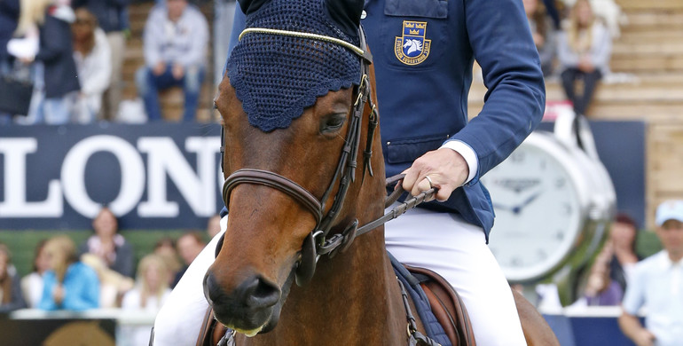 Images | Lunatic's farewell ceremony