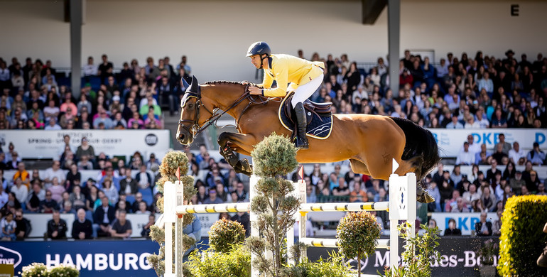 Yuri Mansur and Miss Blue-Saint Blue Farm best in the CSI5* 1.60m Longines Grand Prix of Hamburg