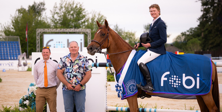 Martin makes statement in CSI4* 1.50m FOBI qualifier at Thunderbird Show Park