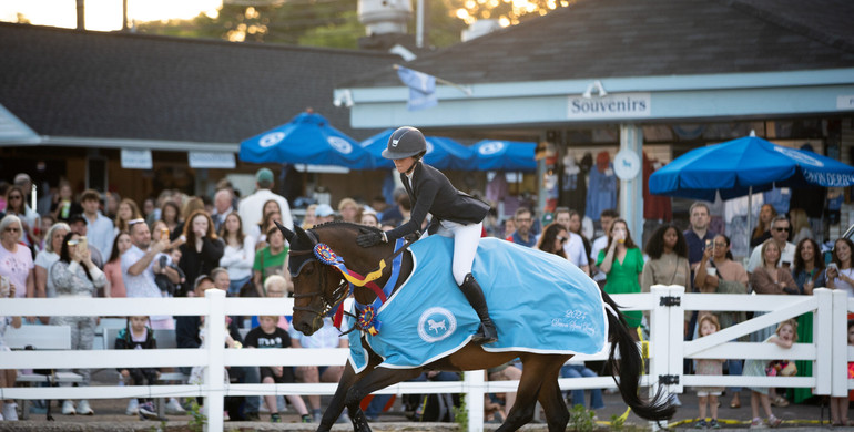 Grace Debney and Zarina de Vidau win $38,700 Jaguar Land Rover Main Line Devon Speed Derby at Devon Horse Show