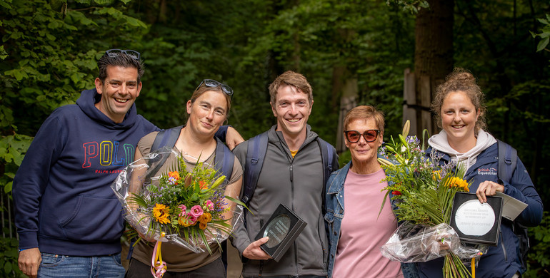Richard Skillen, Mel Obst and Charlotte Attwell presented with Grooms Award in memory of Jenny Ducoffre at CHIO Rotterdam 2024