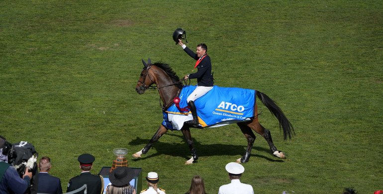 Conor Swail and Count Me In take the win in the CSI5* 1.60m ATCO Queen Elizabeth II Cup at Spruce Meadows