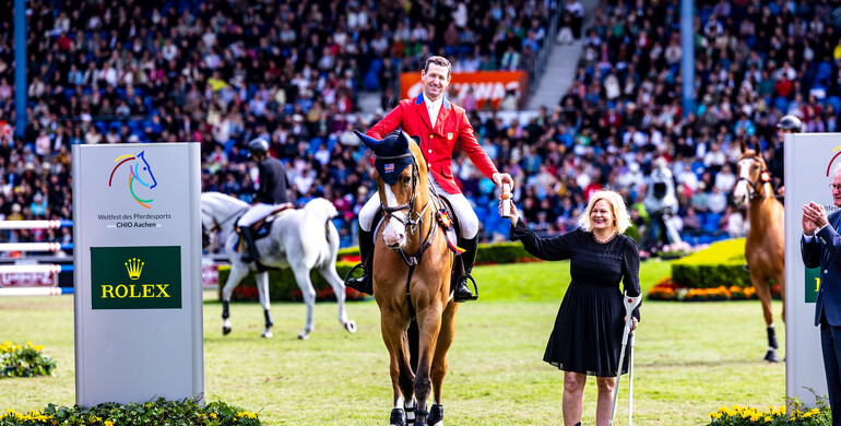 McLain Ward receives the Prize of the Federal Minister of the Interior and Community at CHIO Aachen 2024