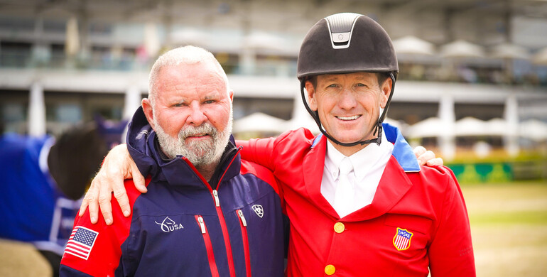 Lee McKeever and Albany elected to Show Jumping Hall of Fame