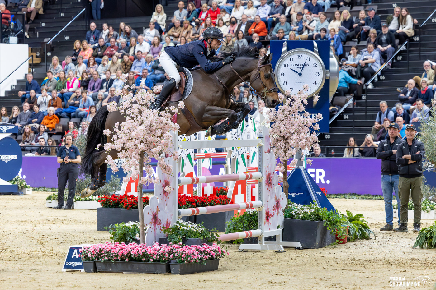 Signed, sealed, delivered: Martin Fuchs and Leone Jei with home