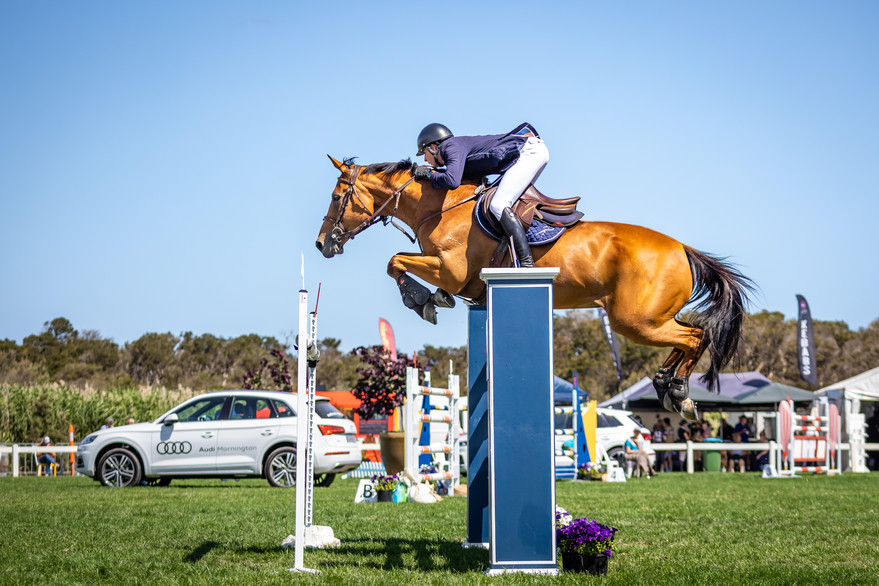 Clay Simmonds inaugural Australian League FEI Jumping World Rookie of the Year | World of Showjumping