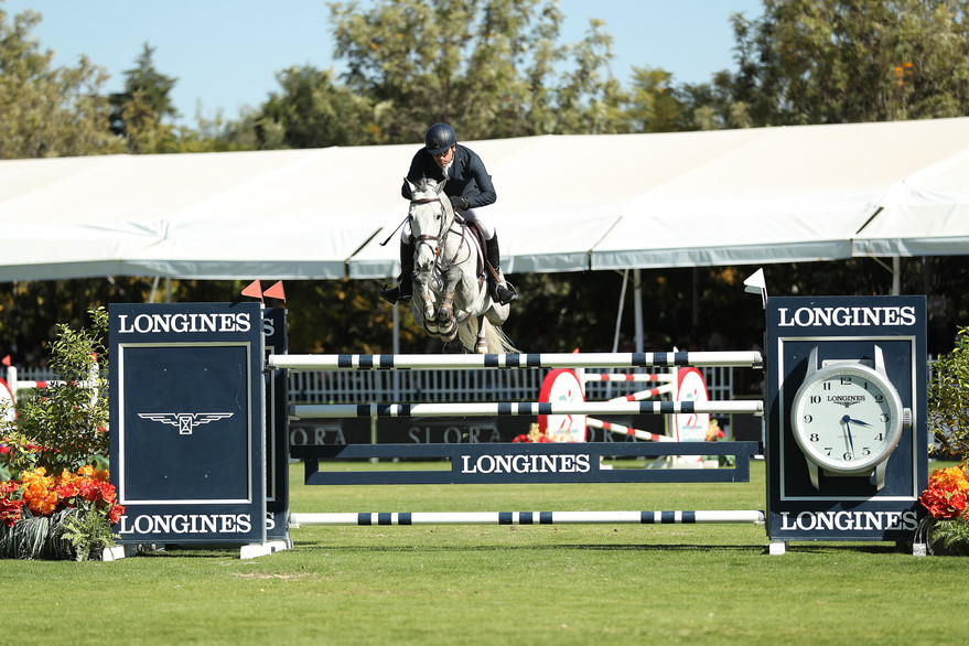 Francisco Pasquel and Coronado cruise to the win in the Longines FEI  Jumping World Cup™ 1.50m qualifier