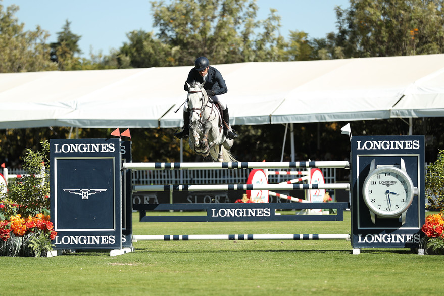 Francisco Pasquel and Coronado cruise to the win in the Longines