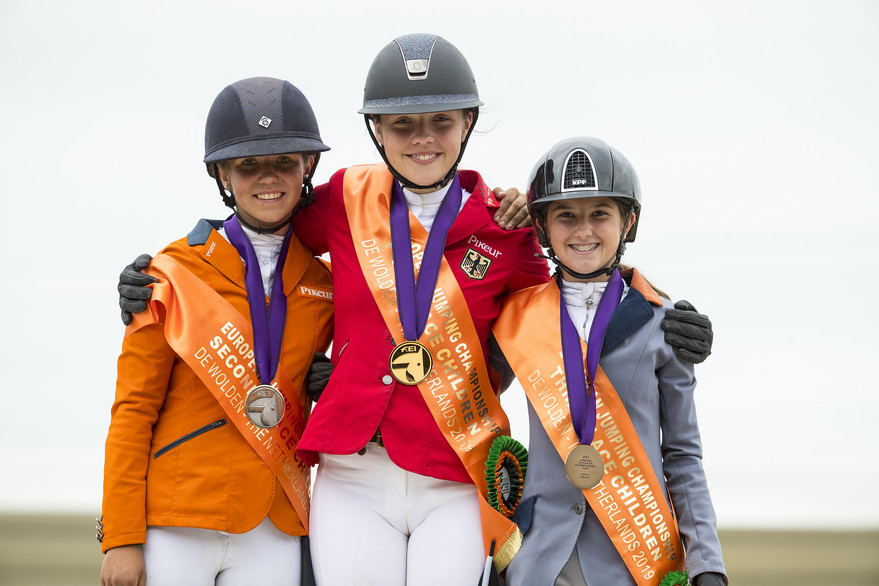 Super sport at FEI Youth Jumping Championships in Zuidwolde
